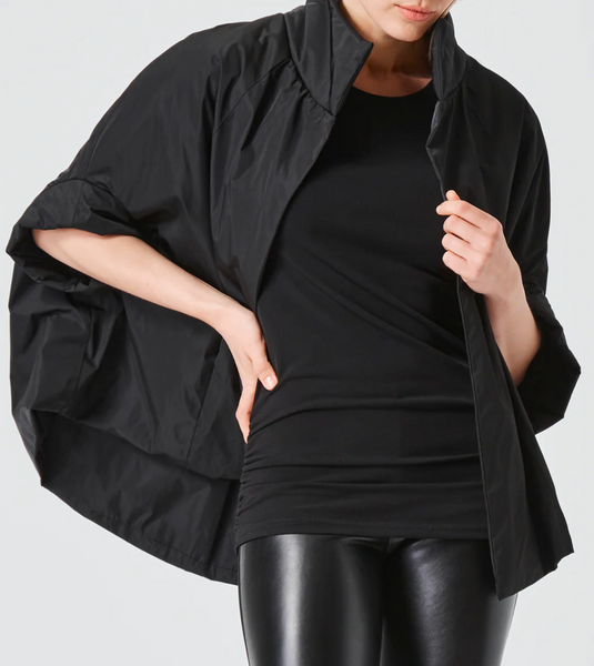 Chic Cape | Black