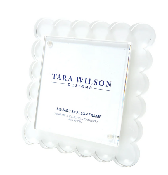 Square Scallop Frame | White