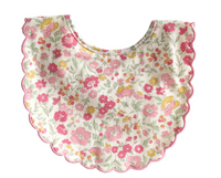 Scallop Bib | Rose Garden