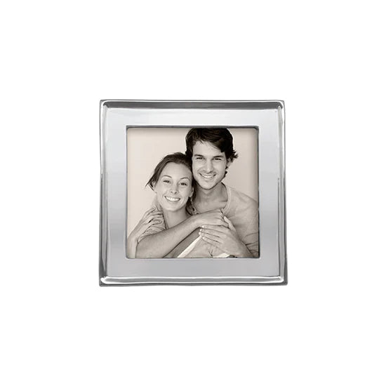 Signature 4x4 Frame